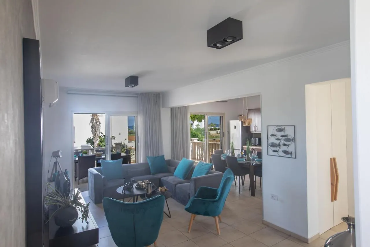 Tonia Seaview Villas Protaras 0*,