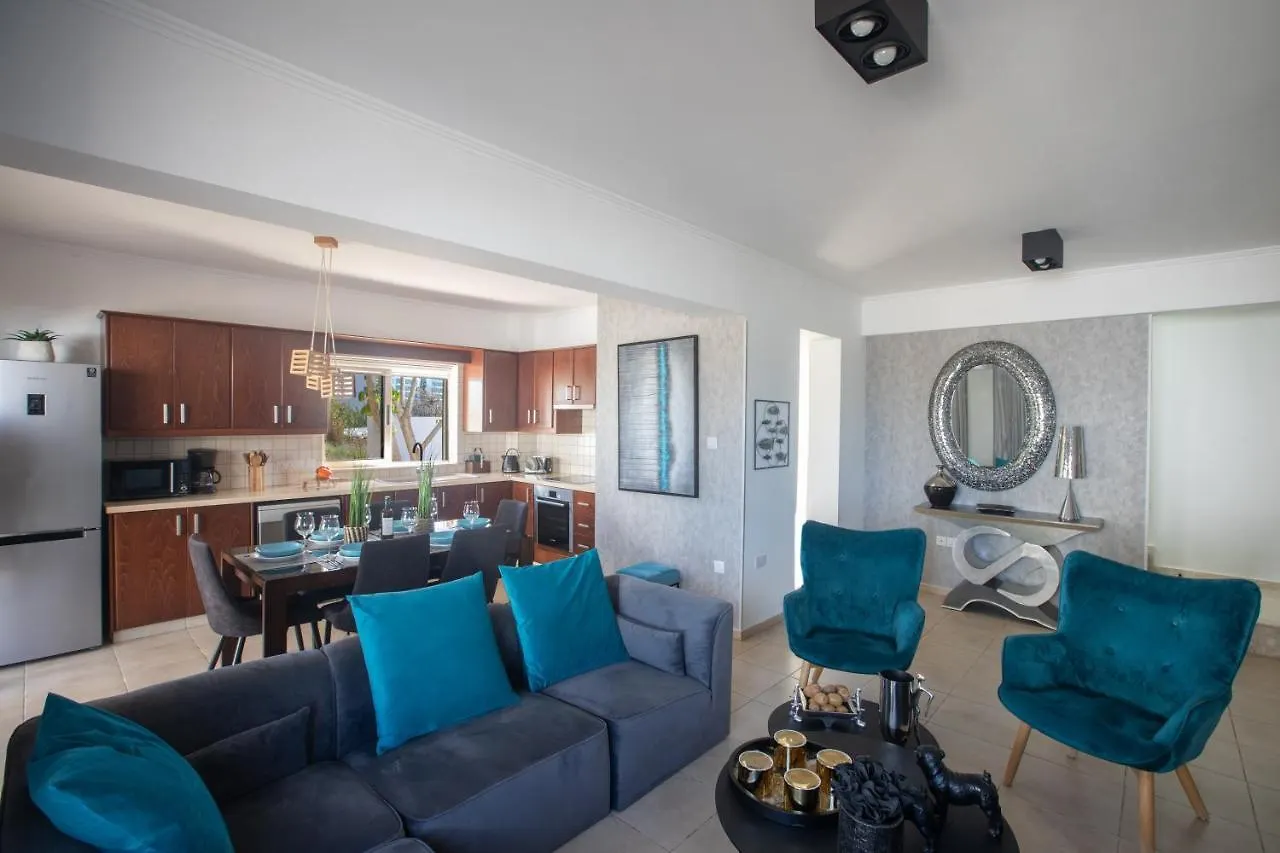 Tonia Seaview Villas Protaras 0*,