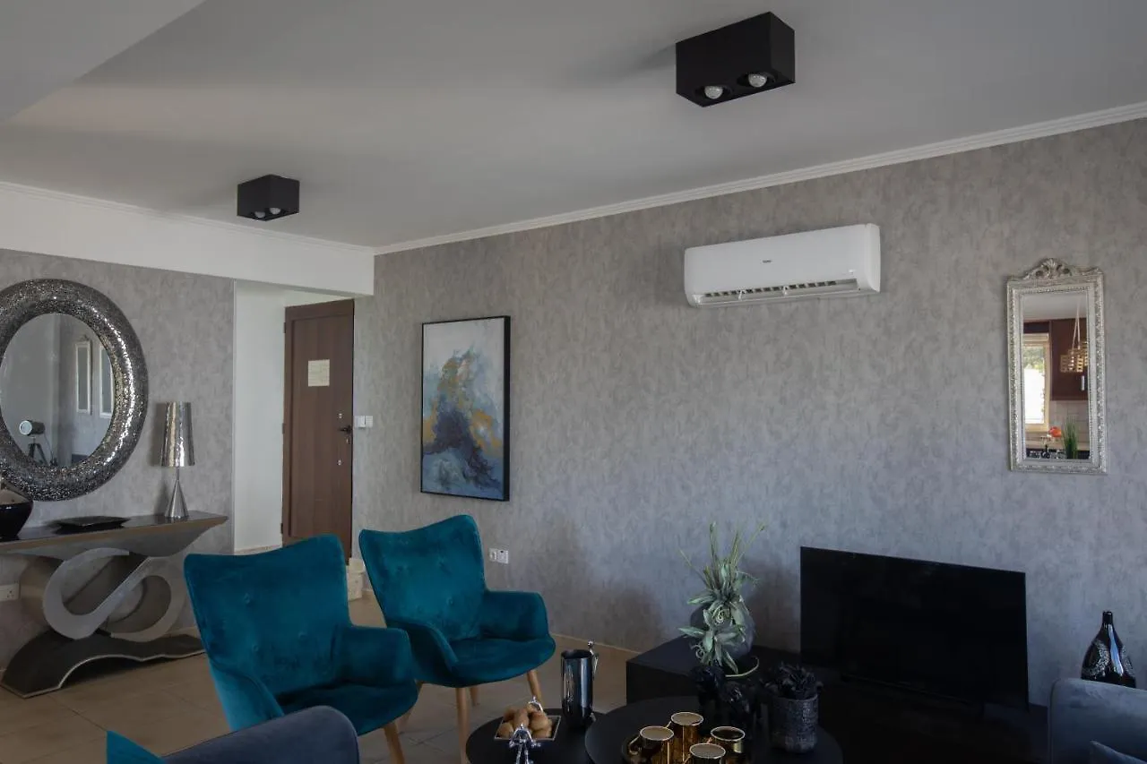 Tonia Seaview Villas Protaras
