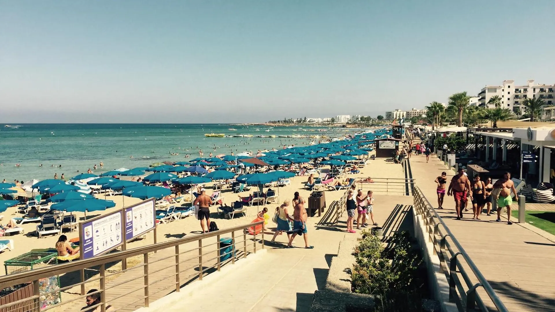 Tonia Seaview Villas Protaras